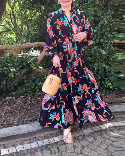 Patchworkkleid mit vintage-print und langen ärmeln