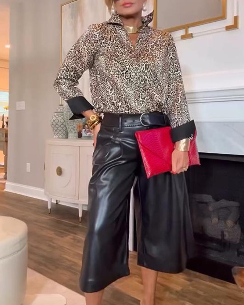 Bluse Mit Leopardenmuster Und Retro Merkmalen