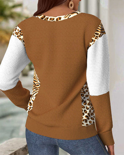 Sweatshirt mit kontrastfarbigem Leopardenmuster